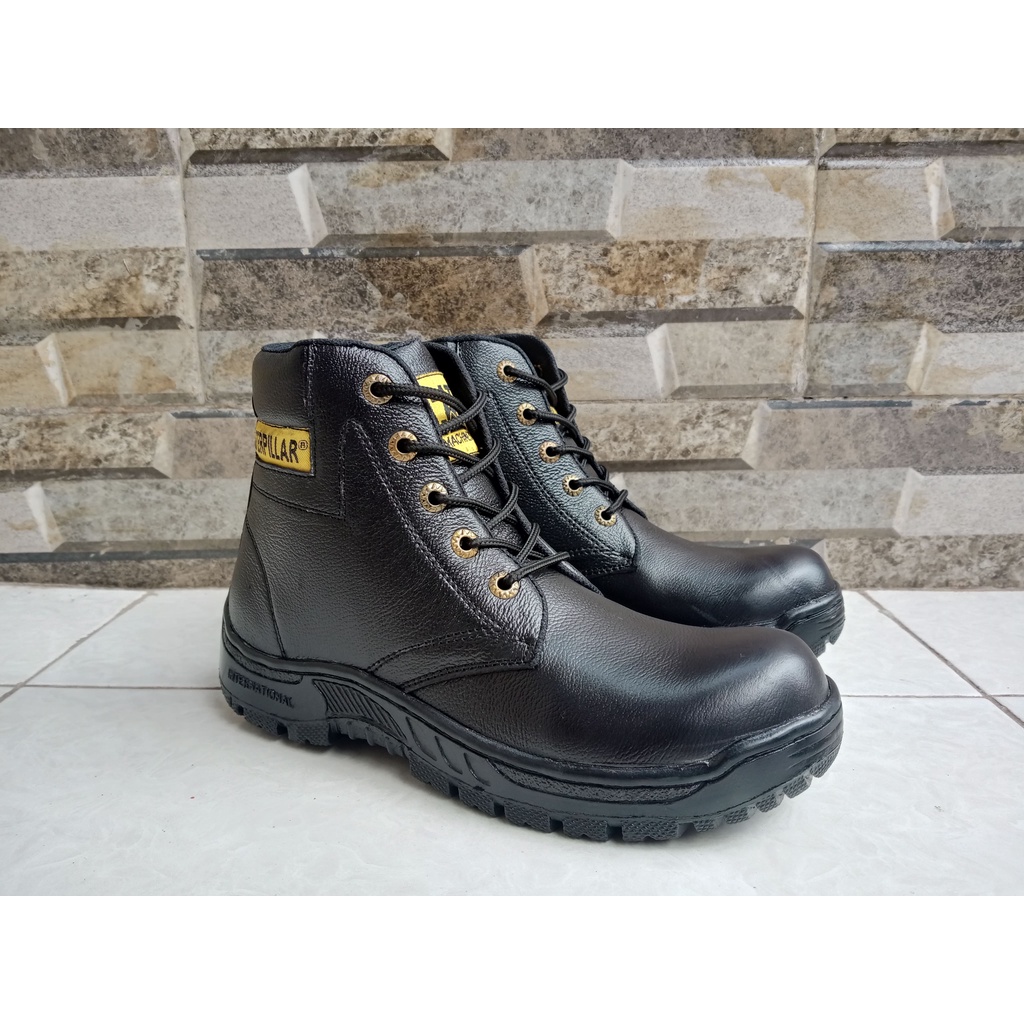 Sepatu Safety Boot Kulit Pria Ujung Besi Kerja Proyek Kulit Sapi Hitam