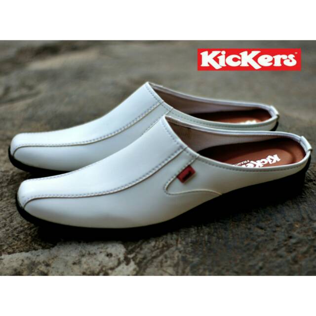 Sandal Bustong Pria | putih / Kulit / TPR | Kickers