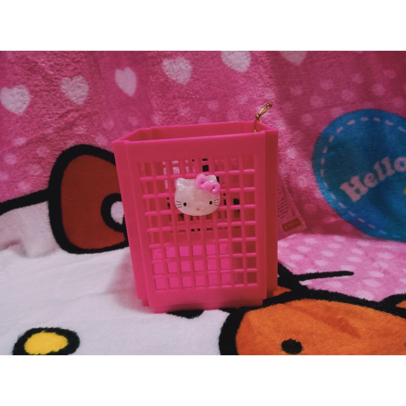 

tempat pulpen hello kitty