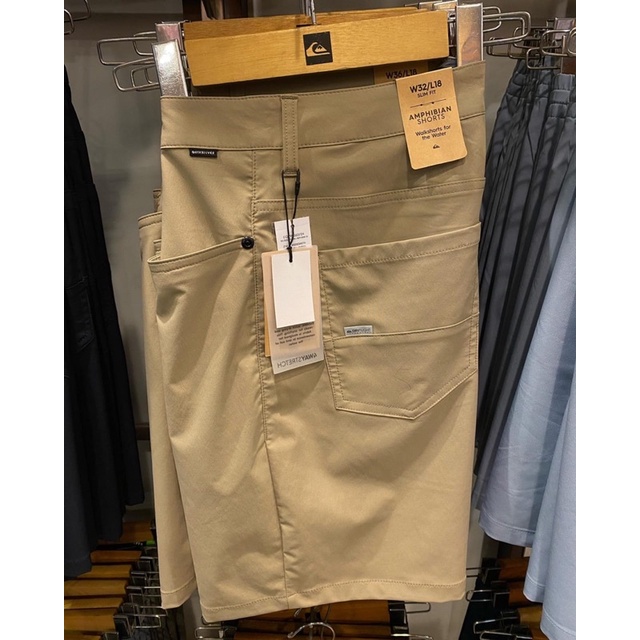Celana pendek quiksilver original v412