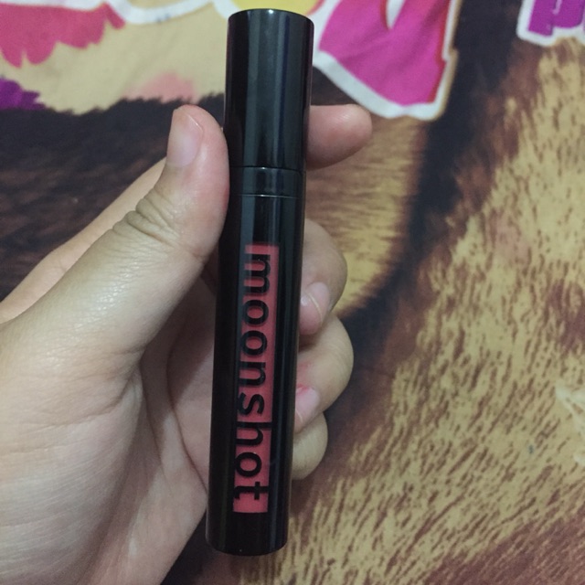 [BOOKED] MOONSHOT CREAM STAIN FIT PRELOVED