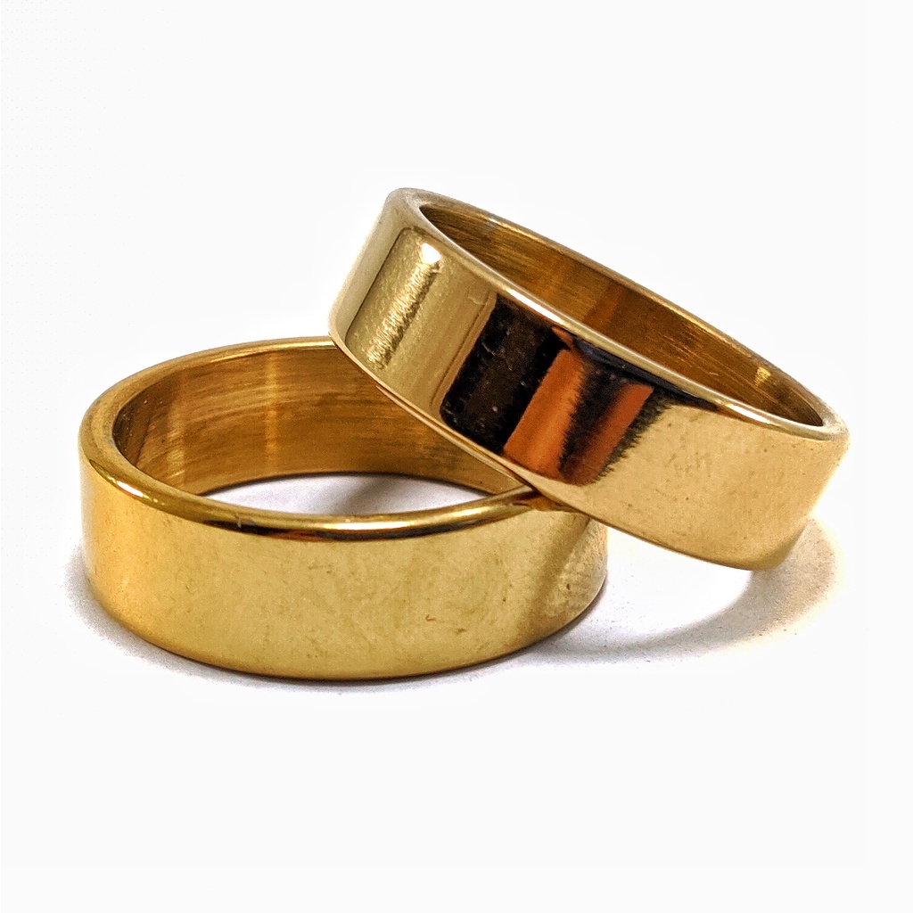 Cincin Titanium Polos Gold Premium Anti Karat Pria Dan Wanita