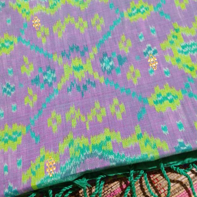 Tenun blongket semi sutra benang emas tenun kain selendang Endek kamen