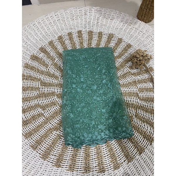Tille akar mutiara. Tile maze. tulle mutiara Bahan kebaya