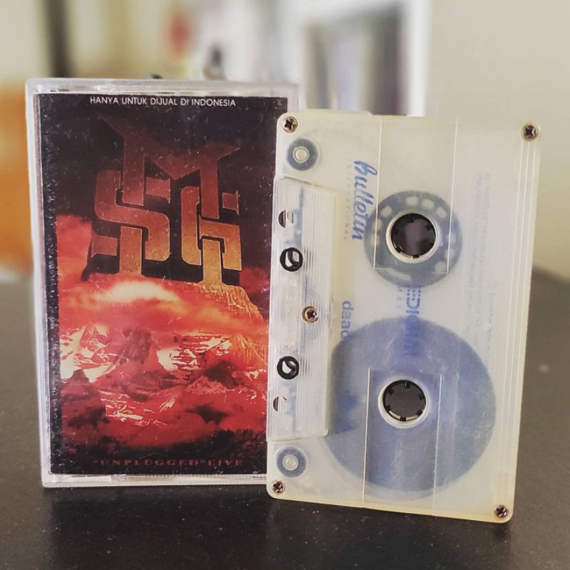 Kaset Pita MSG - Unpluged Live