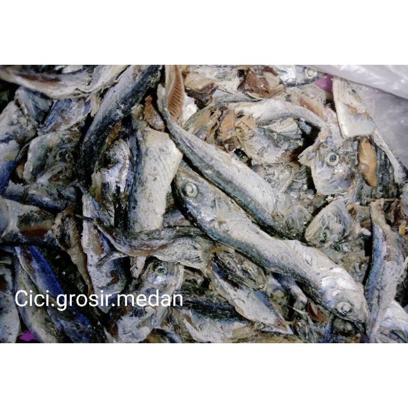 

ikan asin/ikan asin dencis/ ikan asin kecil/ikan asin renyah