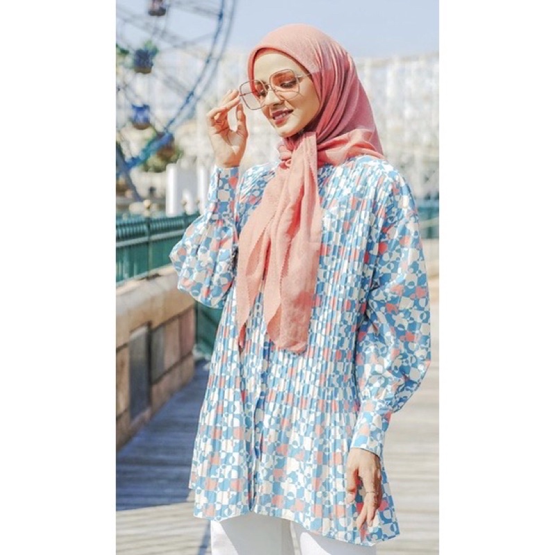 Puzzlea Pleated Shirt The dream park series benang jarum x disney