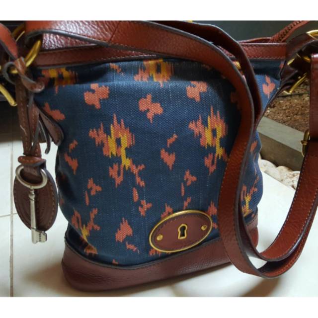 SOLD---Tas Fossil Maddox Vintage Ethnic Denim