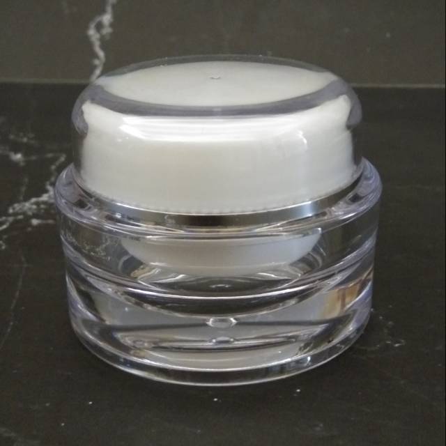 

Round Acrylic 30 gr white list Silver