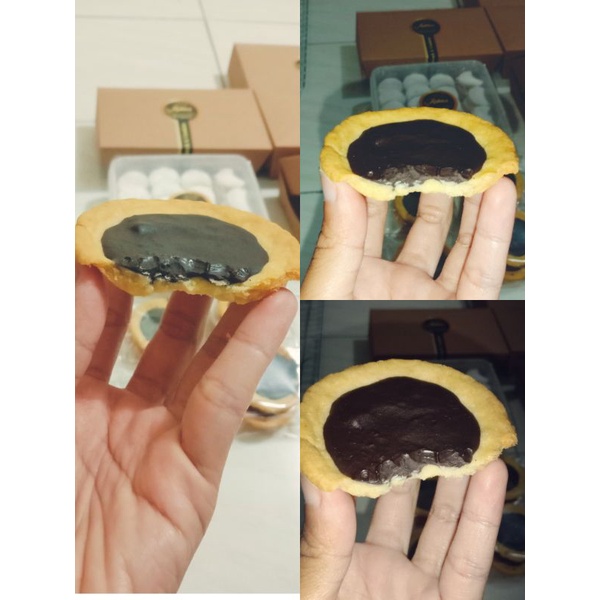 

Pie Coklat isi 15pcs PIE COKLAT MURAH ENAK