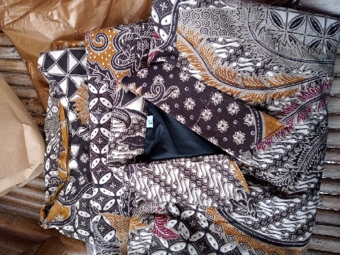 Couple Batik Terbaru