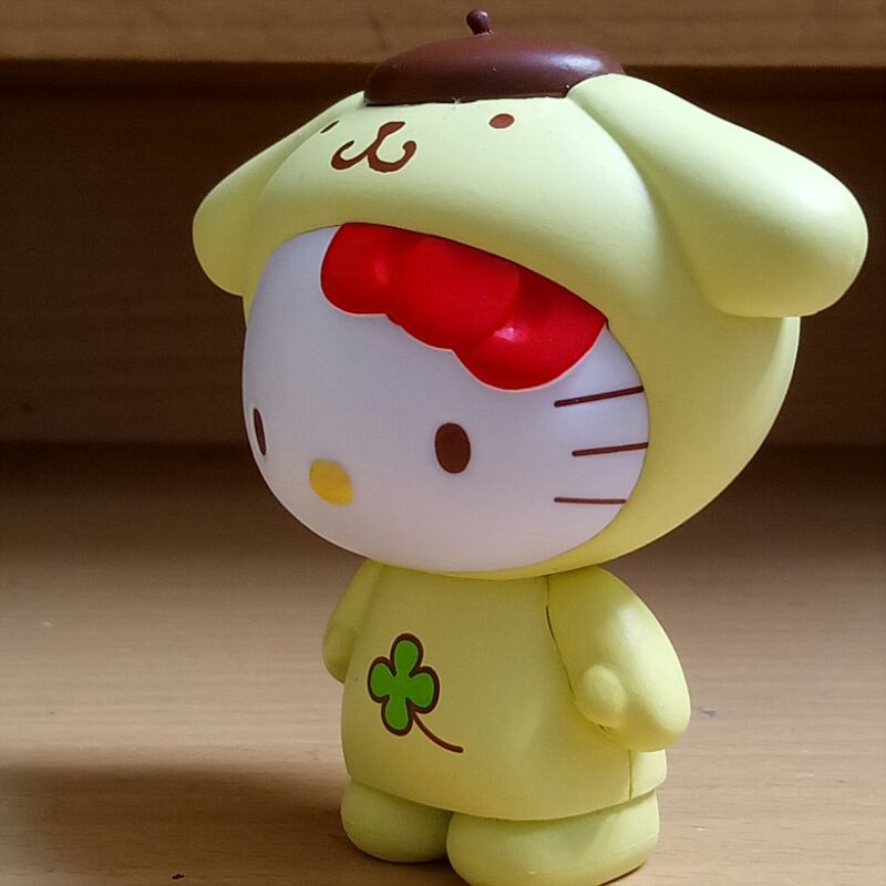 hello kitty pompompurin sanrio minifigure yoshinoya