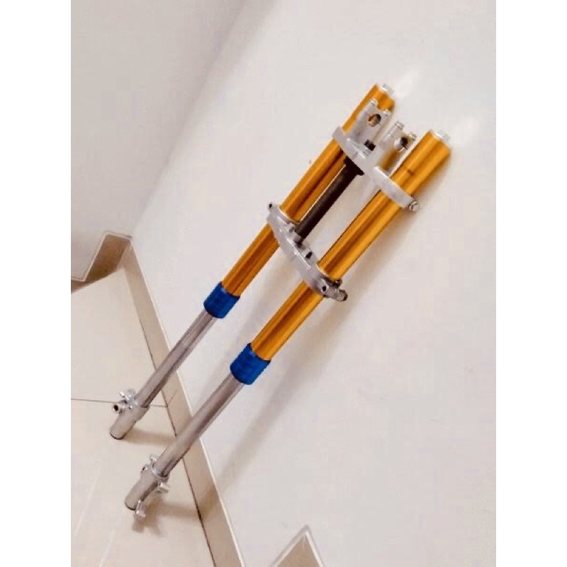 Shock USD KLX Crf merk MGV lebih tinggi 10cm dari shock ori