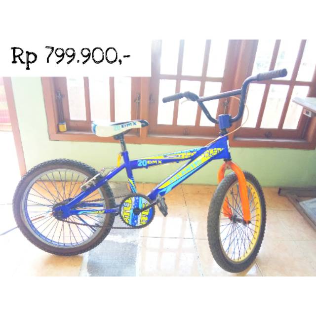 Sepeda BMX Polygon (Kondisi Bekas)