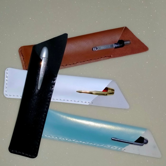 

Jual Pen Holder Kulit Asli Gilaa!!!
