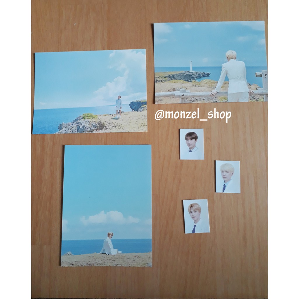 BTS / Bangtan Boys - 2018 Season's Greeting Post Card + ID Photo