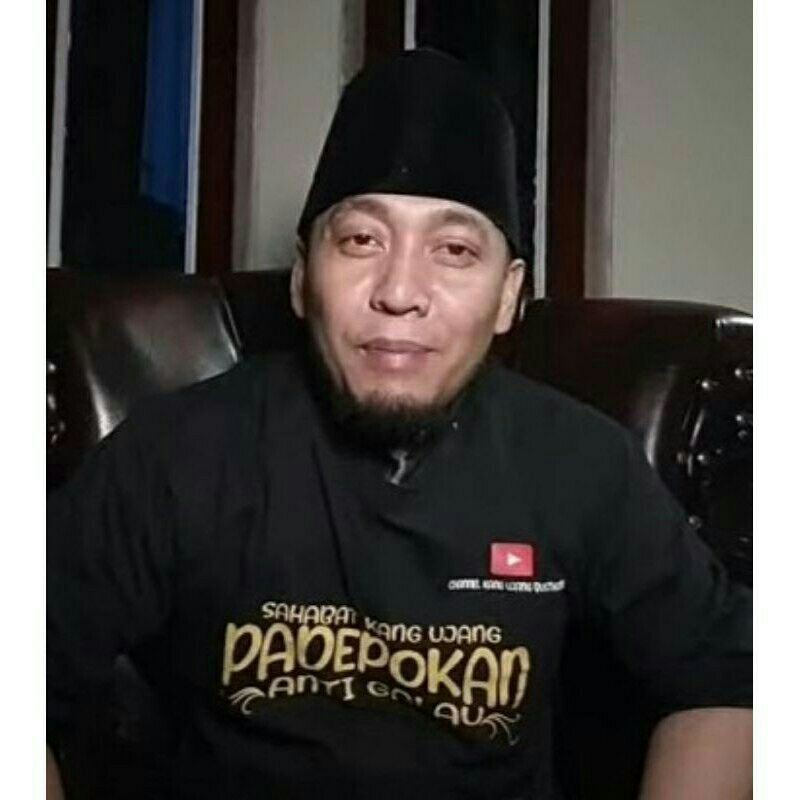 PECI USTADZ UJANG BUSTHOMI SONGKOK TINGGI 12 CM