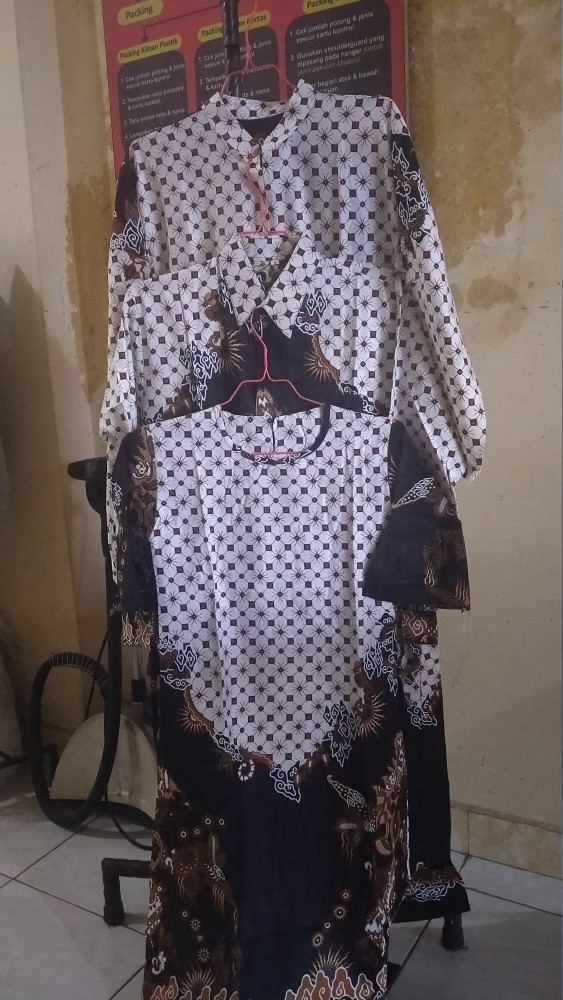 Batik Couple Keluarga Sania Ruffle Ori Ndoro Jowi Dnt Wayang Kotak