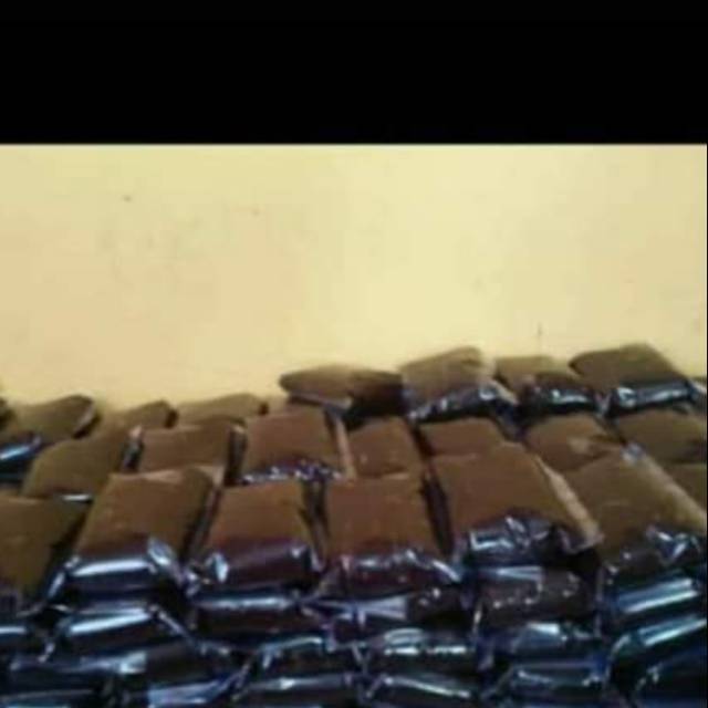 

Dodol ketam hitam asli 1 kg isi2 bks