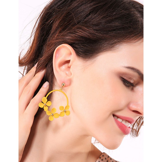 LRC Anting Tusuk Fashion Flower Shape Decorated Earrings F22370