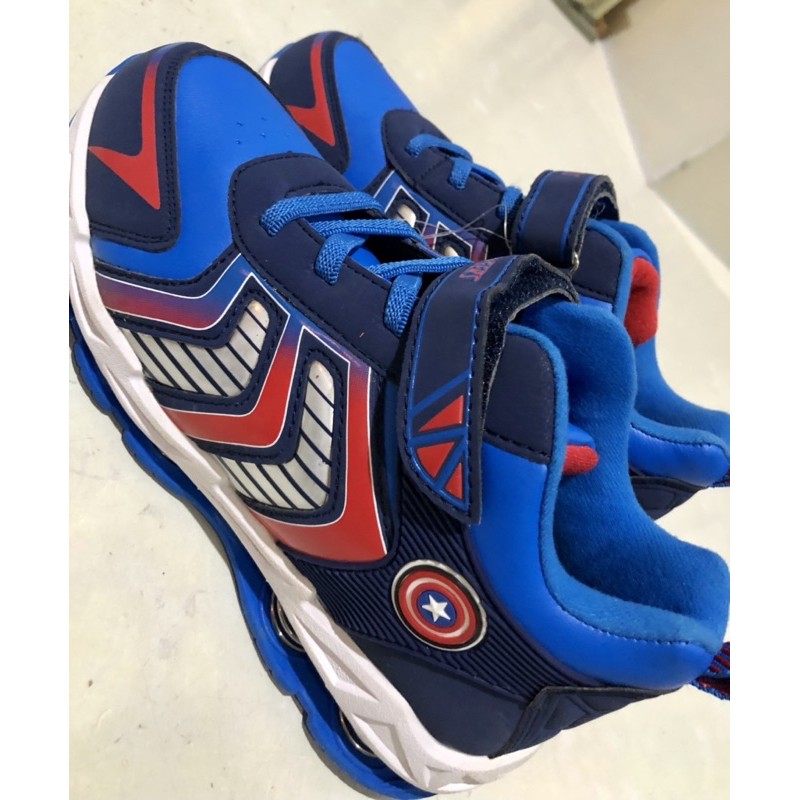 Sepatu Anak Avengers