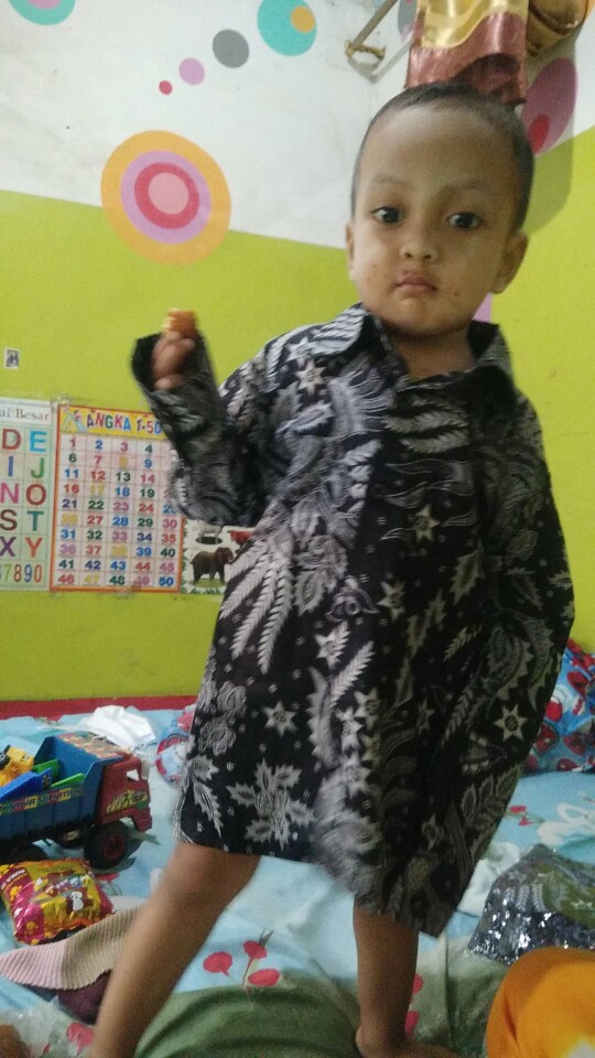 Gamis Batik - Couple Baju Batik Satu Keluarga Motif Manggar Abu