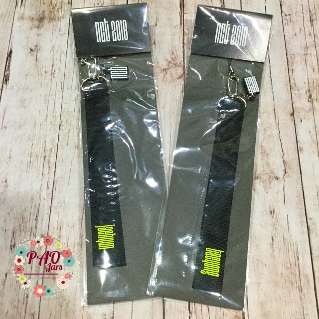 

NCT 2018 name tag OFFICIAL / OFFICIAL NCt 2018 name tag