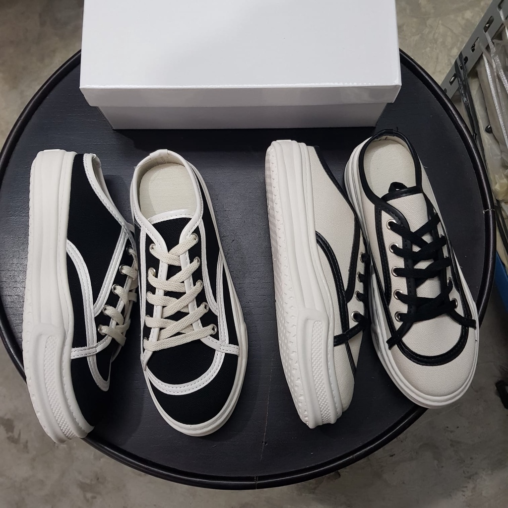 COD BAYAR DITEMPAT &gt; &gt; &gt; 1795 Sandal Sepatu Half Sneakers Import Wanita
