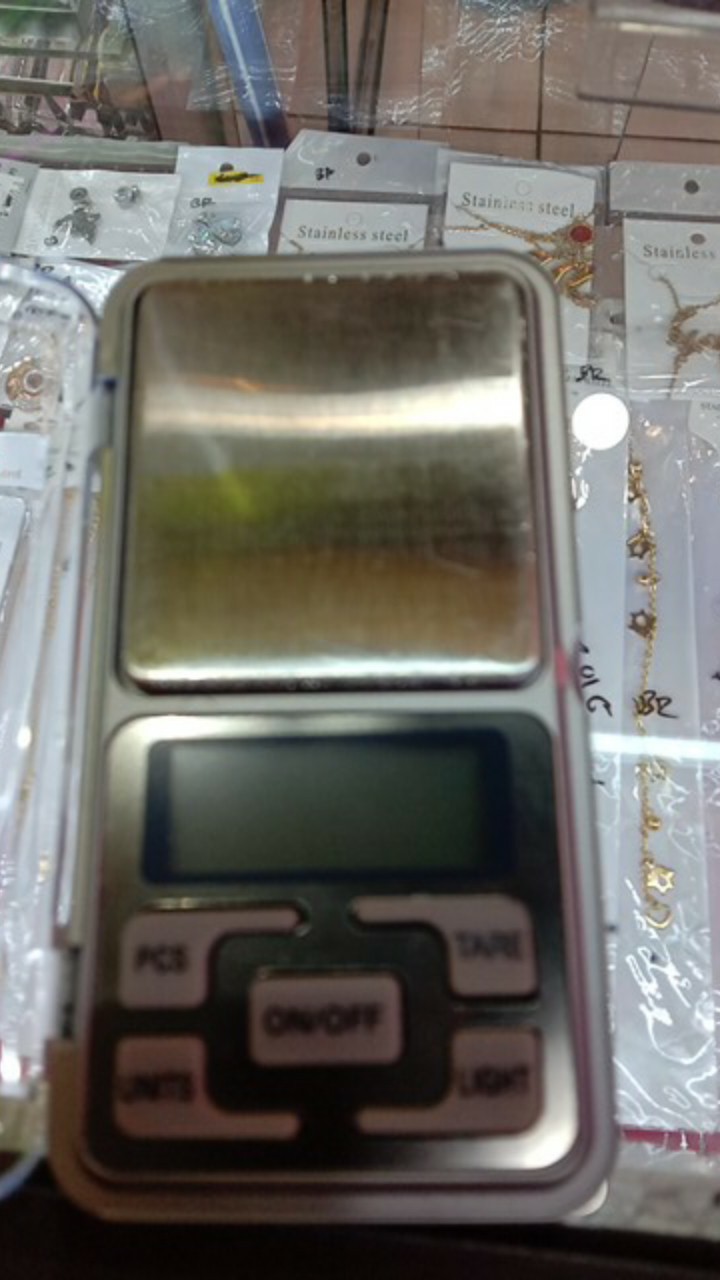 Timbangan Emas Digital Kapasitas 200gr Akuransi 0,01gr Uq-0087