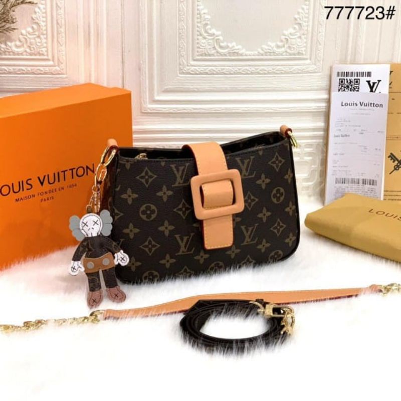 Tas Louis Vuitton Bag 777723 Platinum