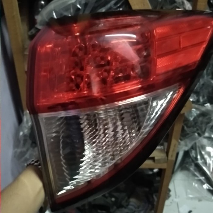 {BEKAS} stoplamp lampu belakang Honda HRV 2018 Limited