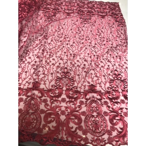 Kain tule burdir motif akar bunga tumpal