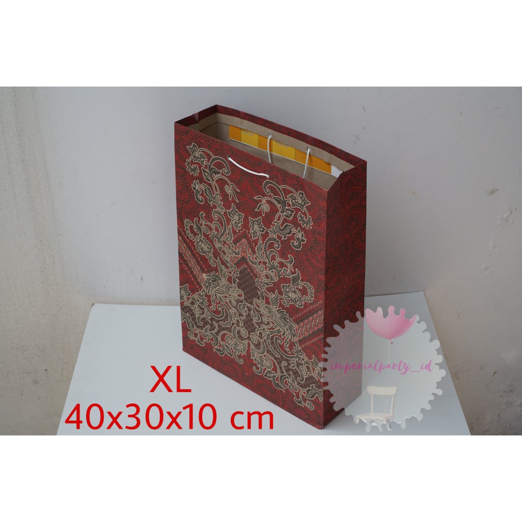 

Paper Bag Goodie Bingkisan Snack Motif Batik XL Satuan