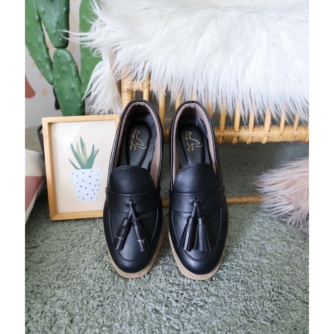 PHOEBE DOCMART - sepatu wanita / dokmart wanita/ loafer