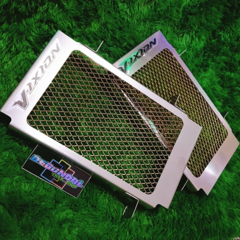 TUTUP RADIATOR VIXION OLD DAN NEW NVA NVL COVER RADIATOR VIXION OLD DAN NEW NVL NVA