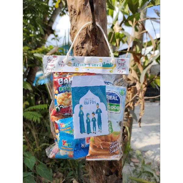 

Snack Ulang Tahun | Hampers Ulang Tahun | Hampers Lebaran