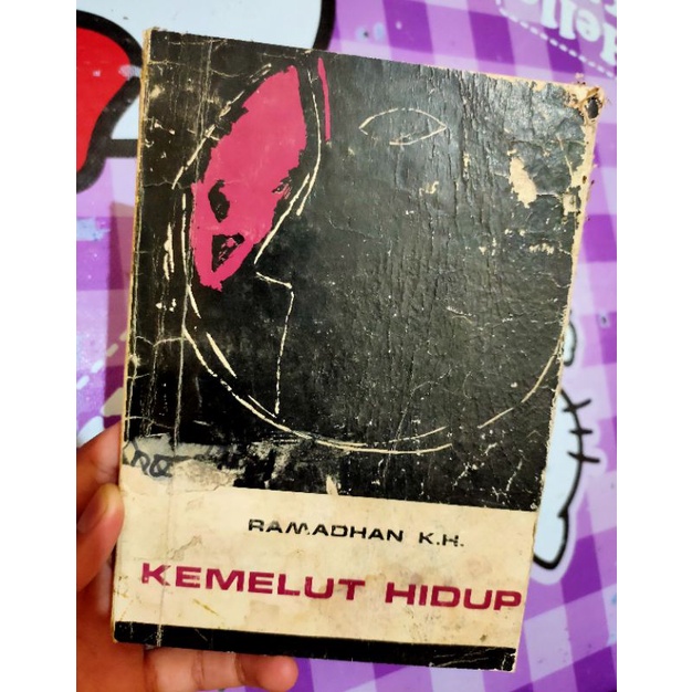 Novel Kemelut Hidup Ramadhan K.H./Novel Indonesia/Karya Ramadhan K.H./Novel jadul/Pemenang hadiah sa