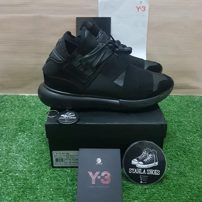 harga adidas y3