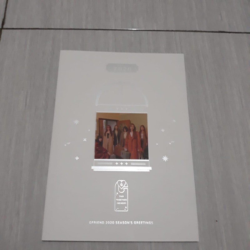 [Sharing] Gfriend - Season Greeting Gfriend 2020