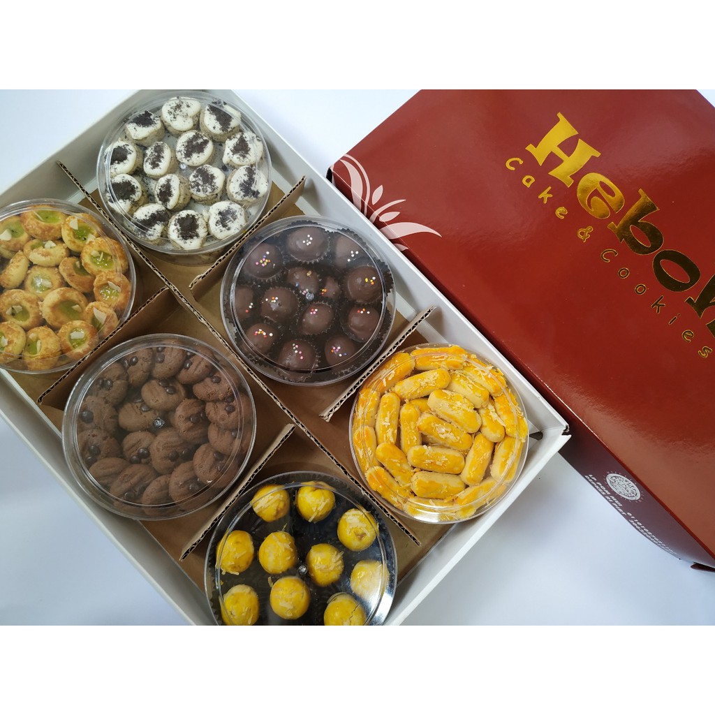 

Paket 9 Kue Kering Lebaran Premium Isi 6 Toples By Heboh Cookies