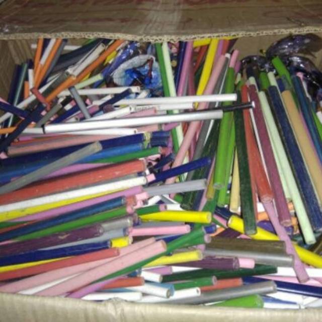 

PENSIL WARNA BAGUS MURAH KILOAN CURAH FREE ONGKIR