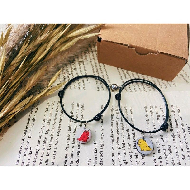 (sepasang)Gelang couple Dino+magnet,tali korea &quot;waterproof&quot;