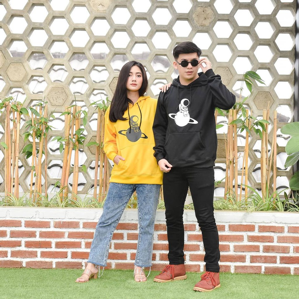 Hoodie Wanita Oversize LONELY ASTRONOT Jumper / Hoodie Pria Distro LONELY ASTRONOT Oblong