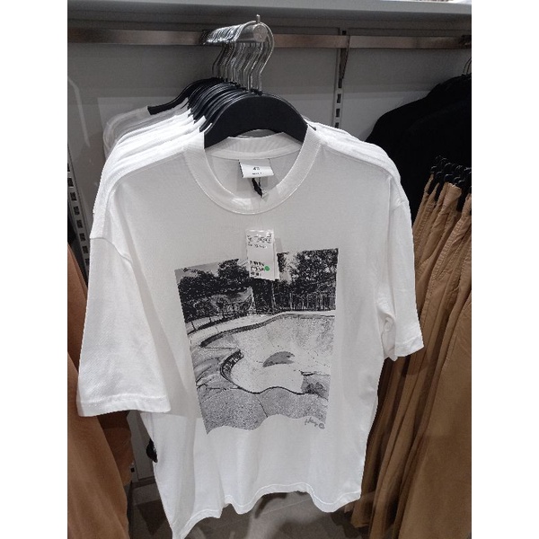 H&M kaos cowok