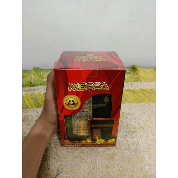 Celengan Ka'bah Kecil Permanen