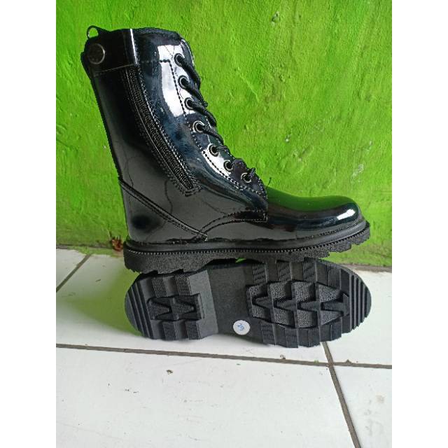 Sepatu pdl anak