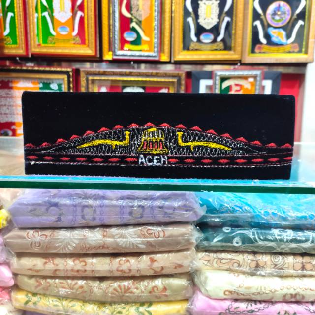 Peci bordir khas Aceh peci rencong