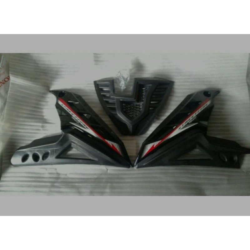 Cover mesin new CB150R dan old CB150R Transformers