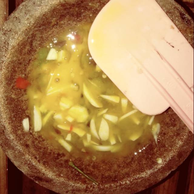 

telor dadar bawangputih