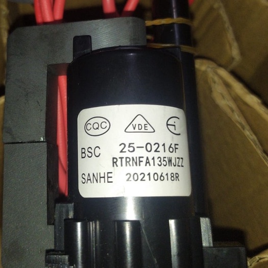 FA135 BSC 25-0126F RTRNFA135WJZZ FBT FLYBACK SHARP BSC25 0216F ORIGINAL